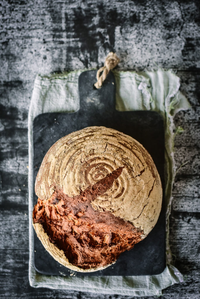 Tolles Rezept für ein einfaches Landbrot | Gelingt IMMER!