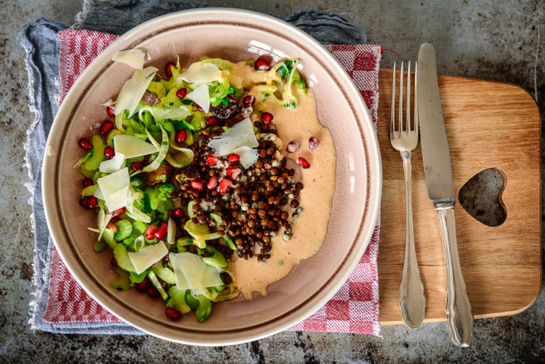 Stangensellerie-Fenchel-Salat mit Linsen - Kochen macht glücklich