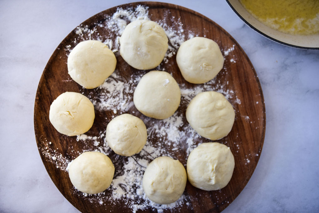 Schwäbische Dampfnudeln mit Vanillesoße