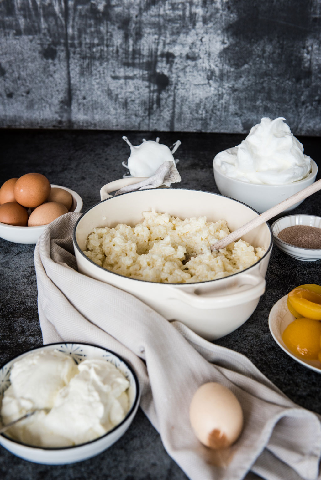 Einfacher Milchreisauflauf mit Aprikosen - Schnell und unkompliziert und sooo lecker. Nicht nur für Kinder!